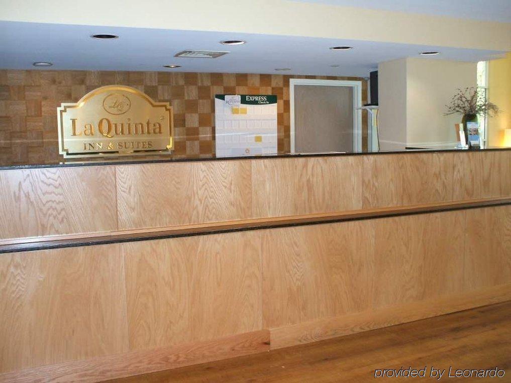 Отель La Quinta By Wyndham Sarasota Downtown Экстерьер фото